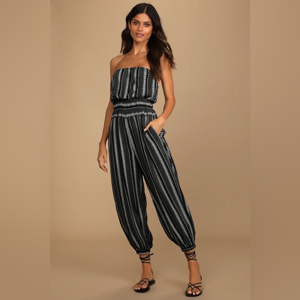 Lulu's Black and Gray Patterned Strapless Jumpsuit